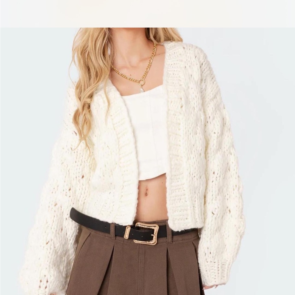 Edikted Chunky Front Open Cream Cardigan.